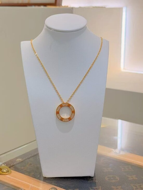 Jewelry - Gold Crystal Circle Pendant Necklace Minimalist Round Charm Elegant Jewelry